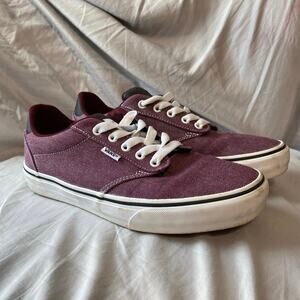 Vans Men’s 8.5 Maroon Canvas Low Top Skate Shoe Sneaker Ortholite Deluxe Comfort